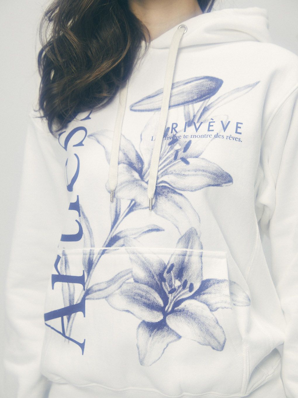 THE ARTLESS LILY PRINT HOODIE