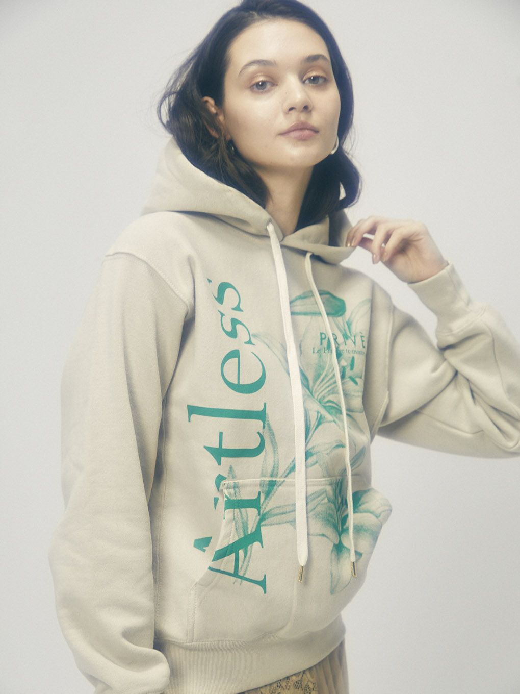 THE ARTLESS LILY PRINT HOODIE