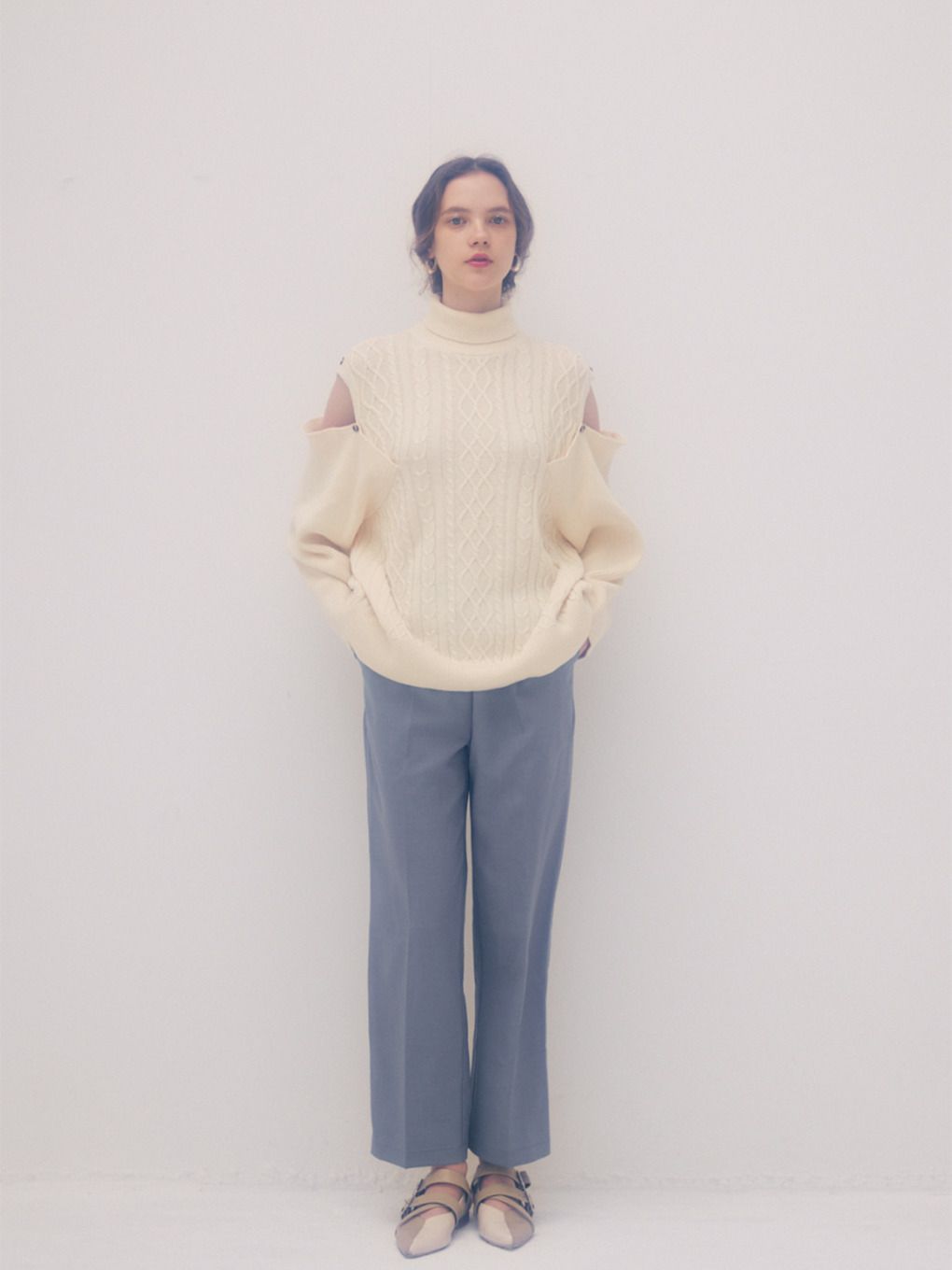 THE SHOULDER OPEN KNIT