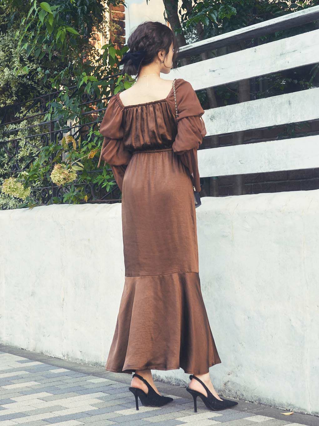 Volume Sleeve Gather Satin Dress | Puff designs パフデザインズ