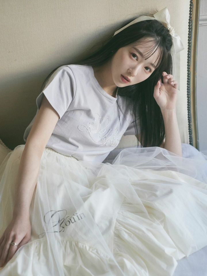 【新品未使用タグ付き】Lure you in リブフリルトップス　ミルク 新品未使用タグ付き】Lure you in リブフリルトップス ミルク