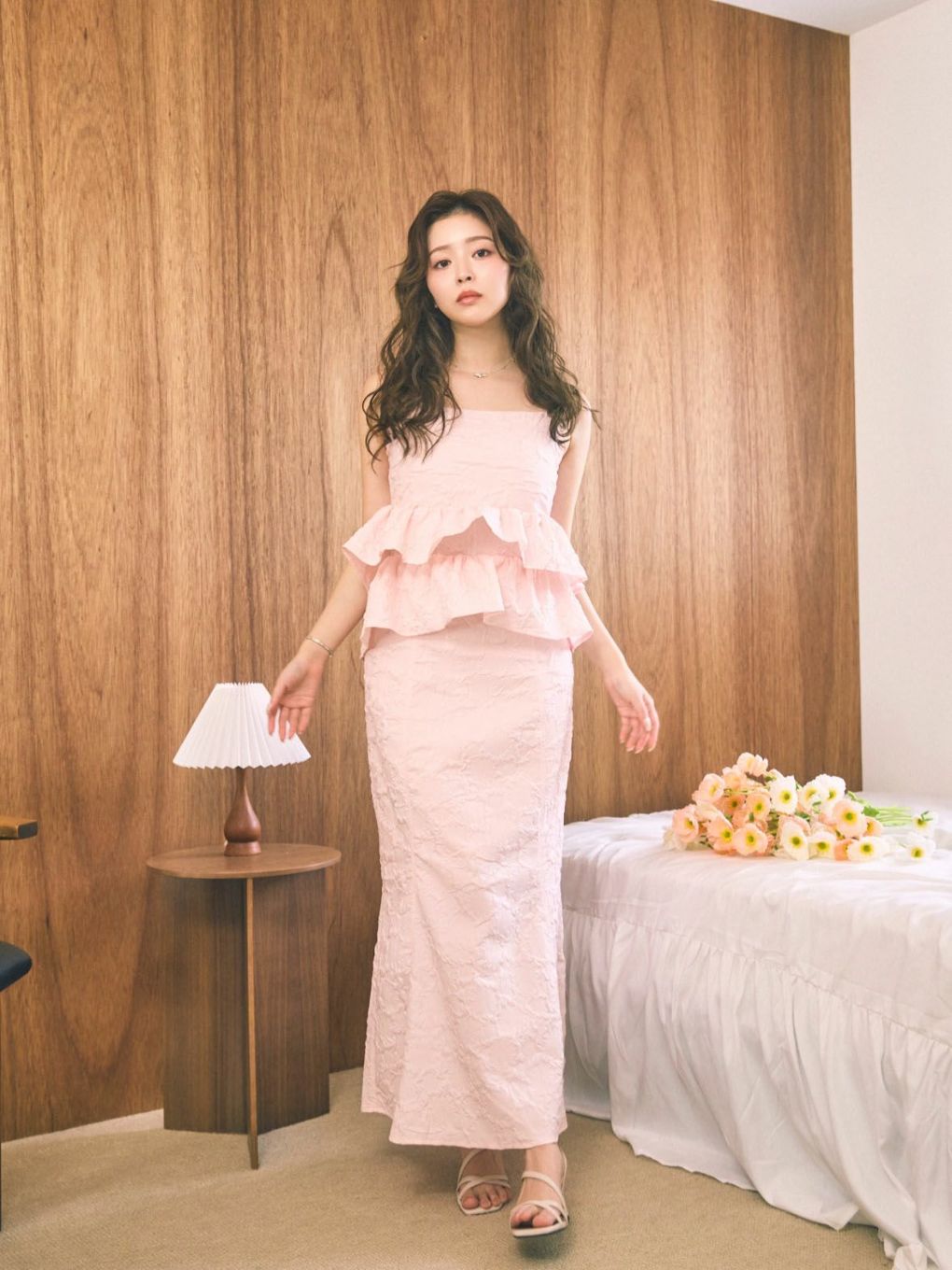 Embossed Flower Backshan Camisole Dress | Puff designs パフ